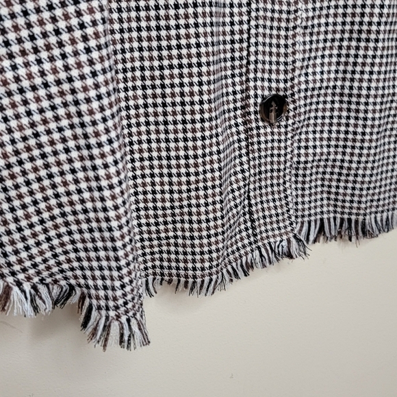 Everyday Chic Boutique | Black Brown Cream Houndstooth Shacket - Picture 3 of 6